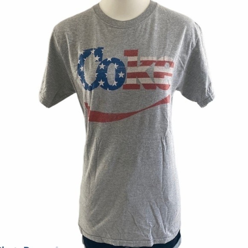 Coca-Cola Graphic Grey Short Sleeve T-Shirt Small Women Crew Neck